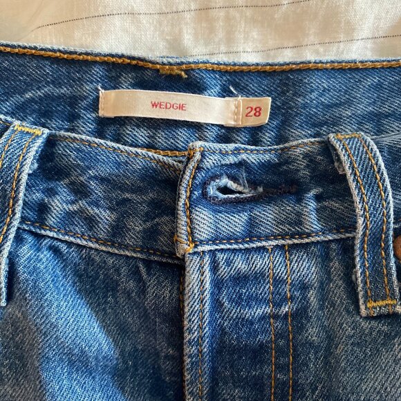Levis Wedgie Icon - Picture 6 of 6